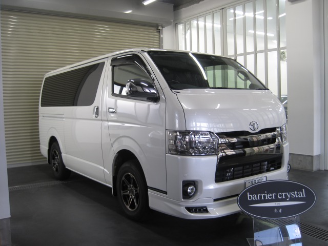 トヨタ«HIACE»